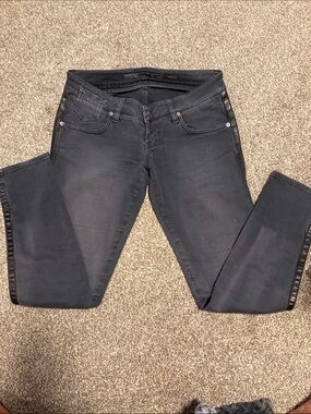 Slim Black Women's Skinny Jeans - Comfortable Stretch